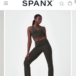 NWT!! SPANX Booty Boost yoga pant